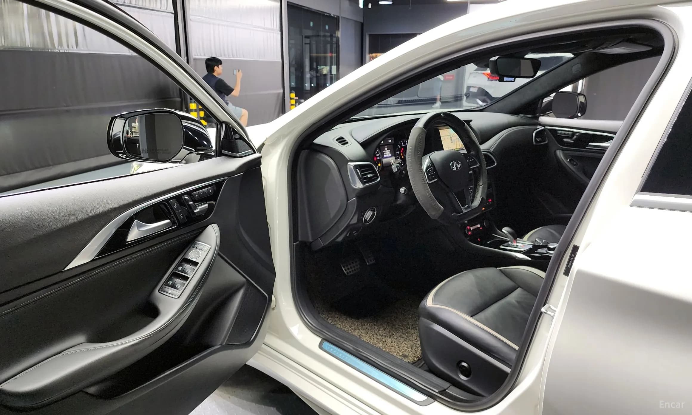 Q30