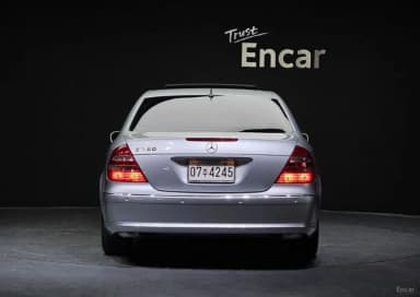 E-Class W211