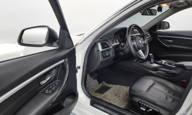 3 Series (F30)