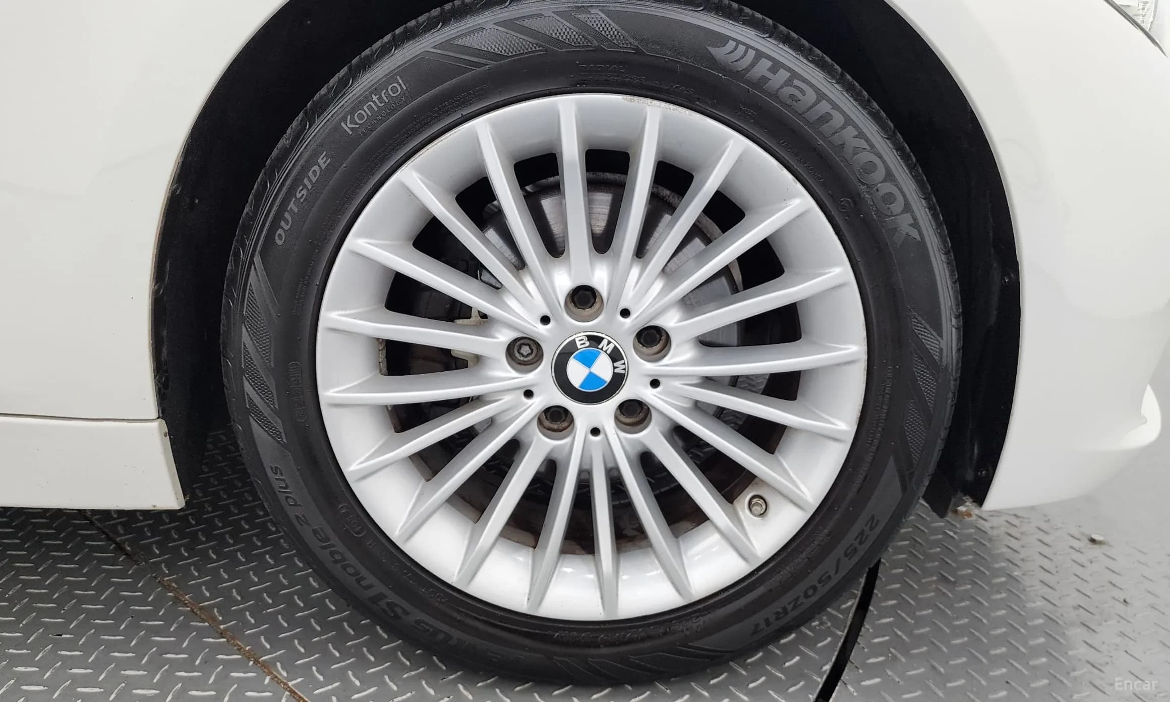 3 Series (F30)