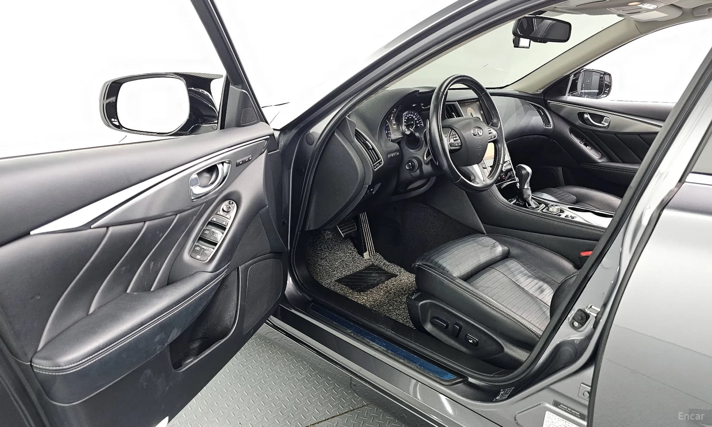 Q50