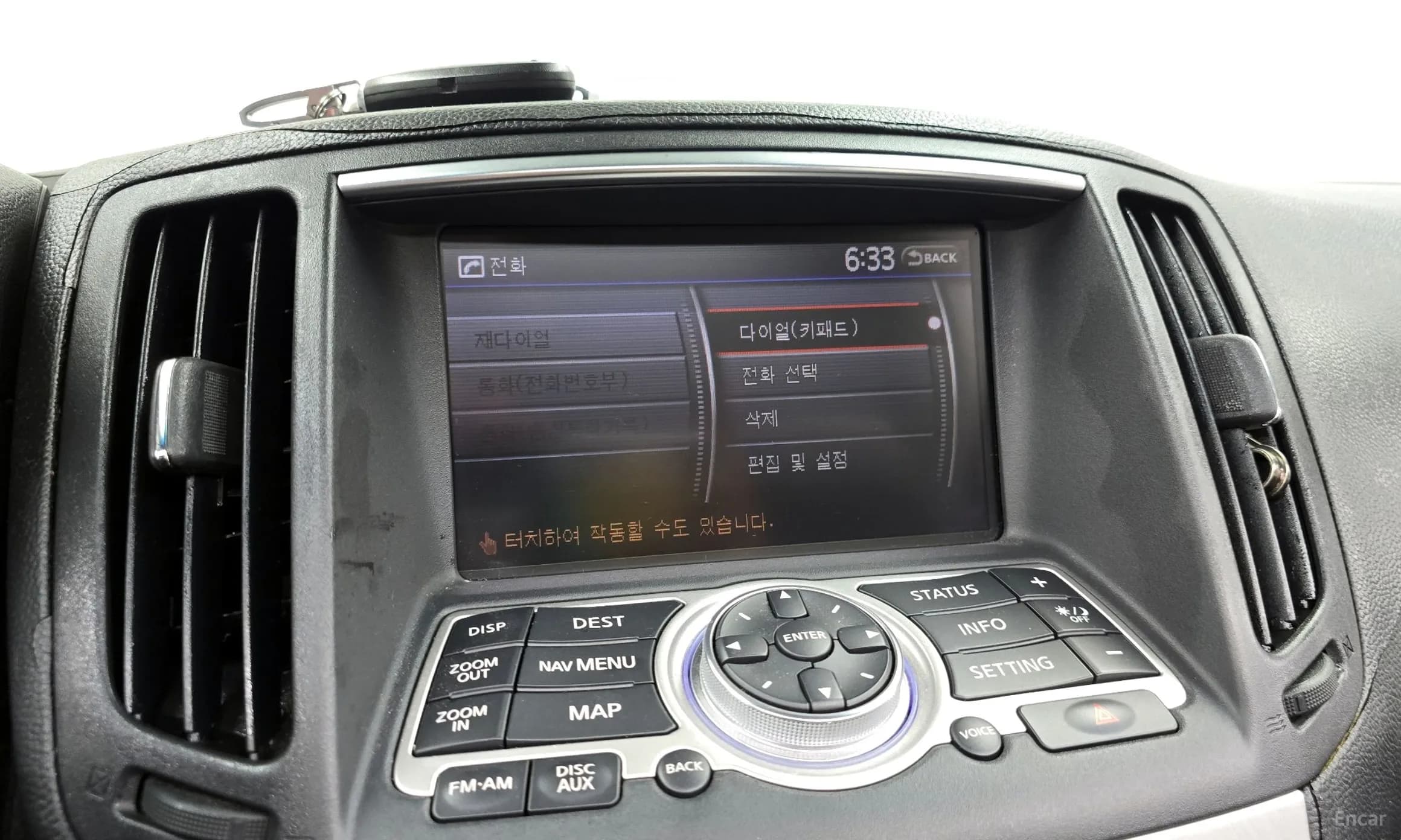 G37