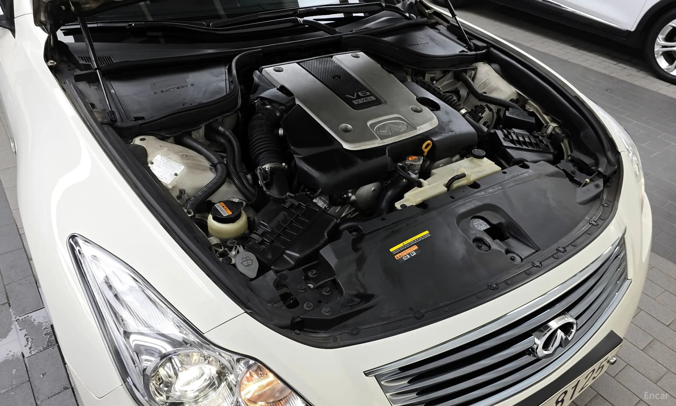 G37