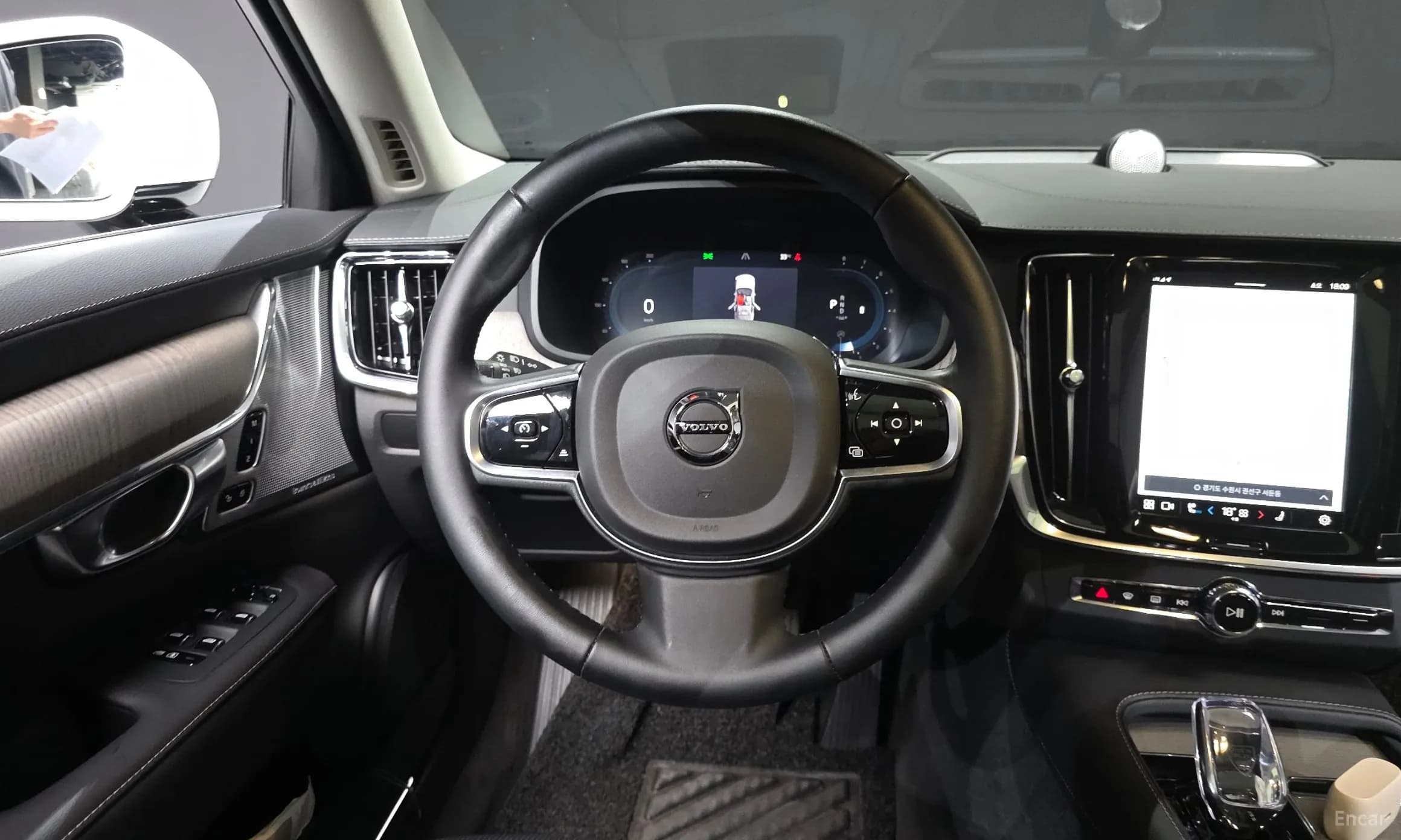 S90