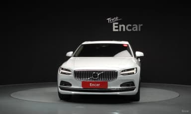 S90