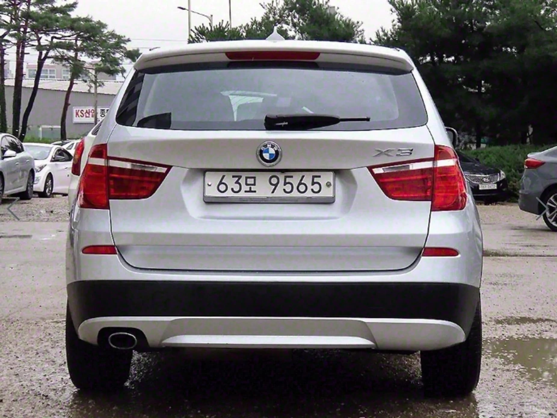 X3 (F25)
