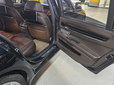 7 Series (F01)