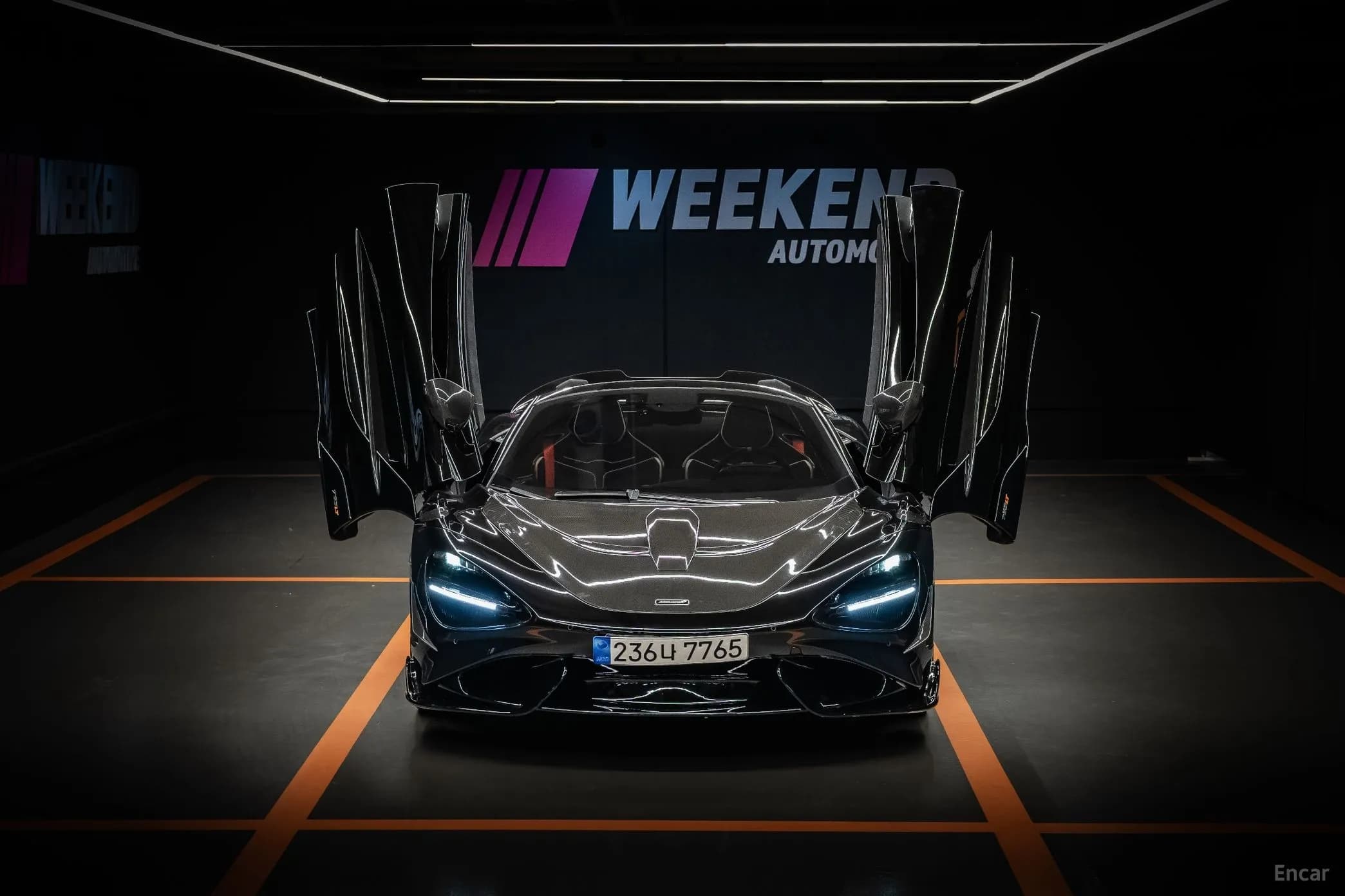 765LT