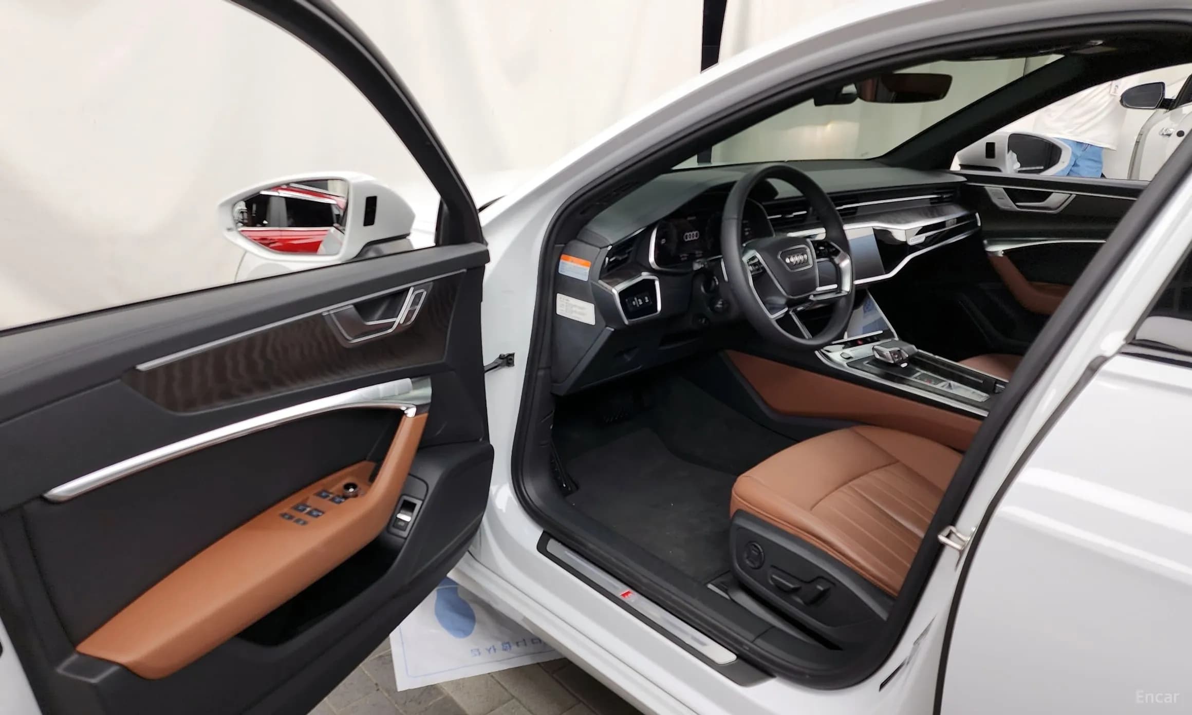 A6 (C8)