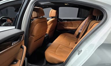 5 Series (G30)