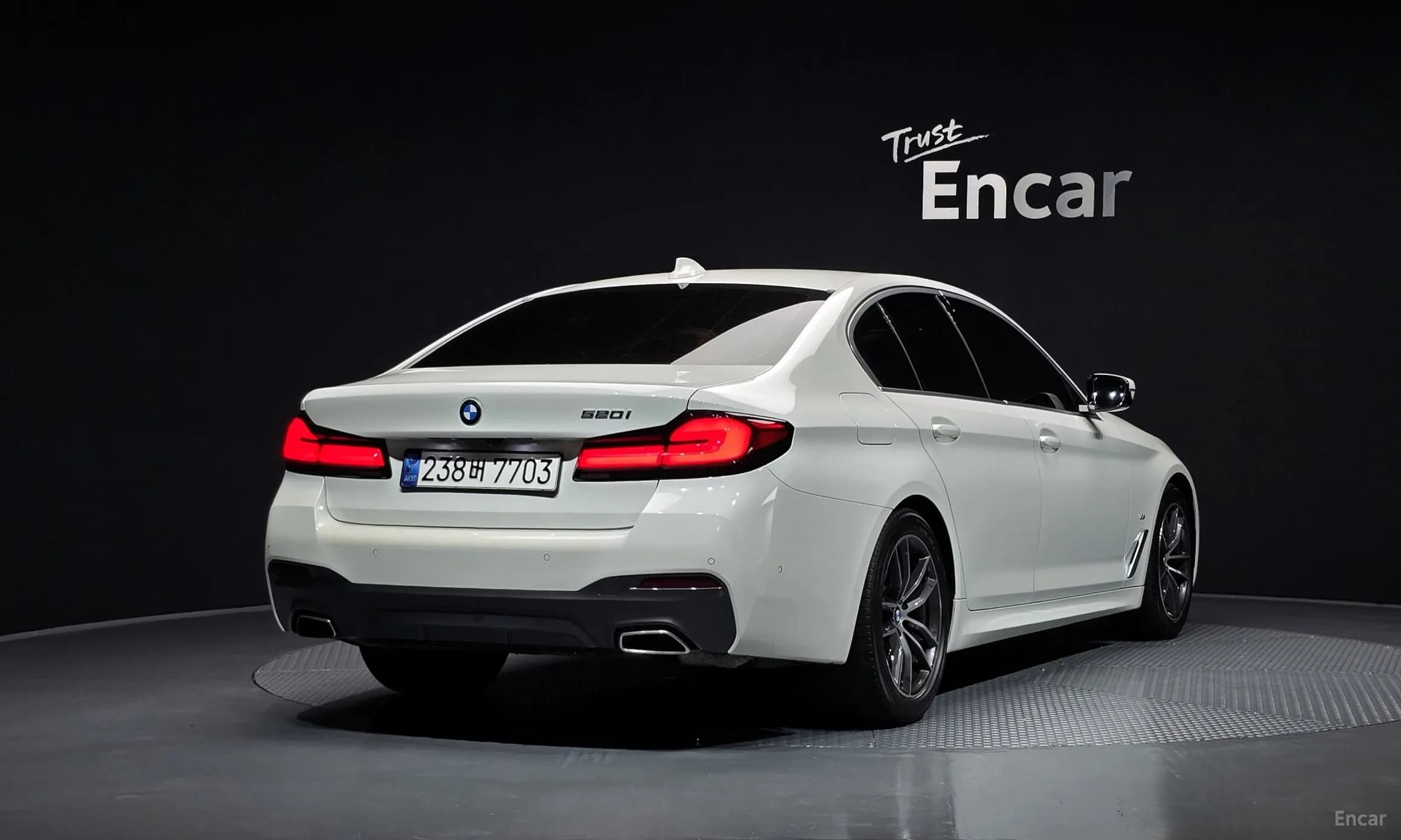 5 Series (G30)