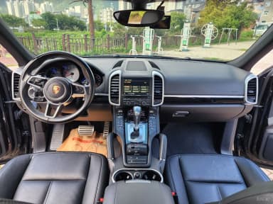 New Cayenne