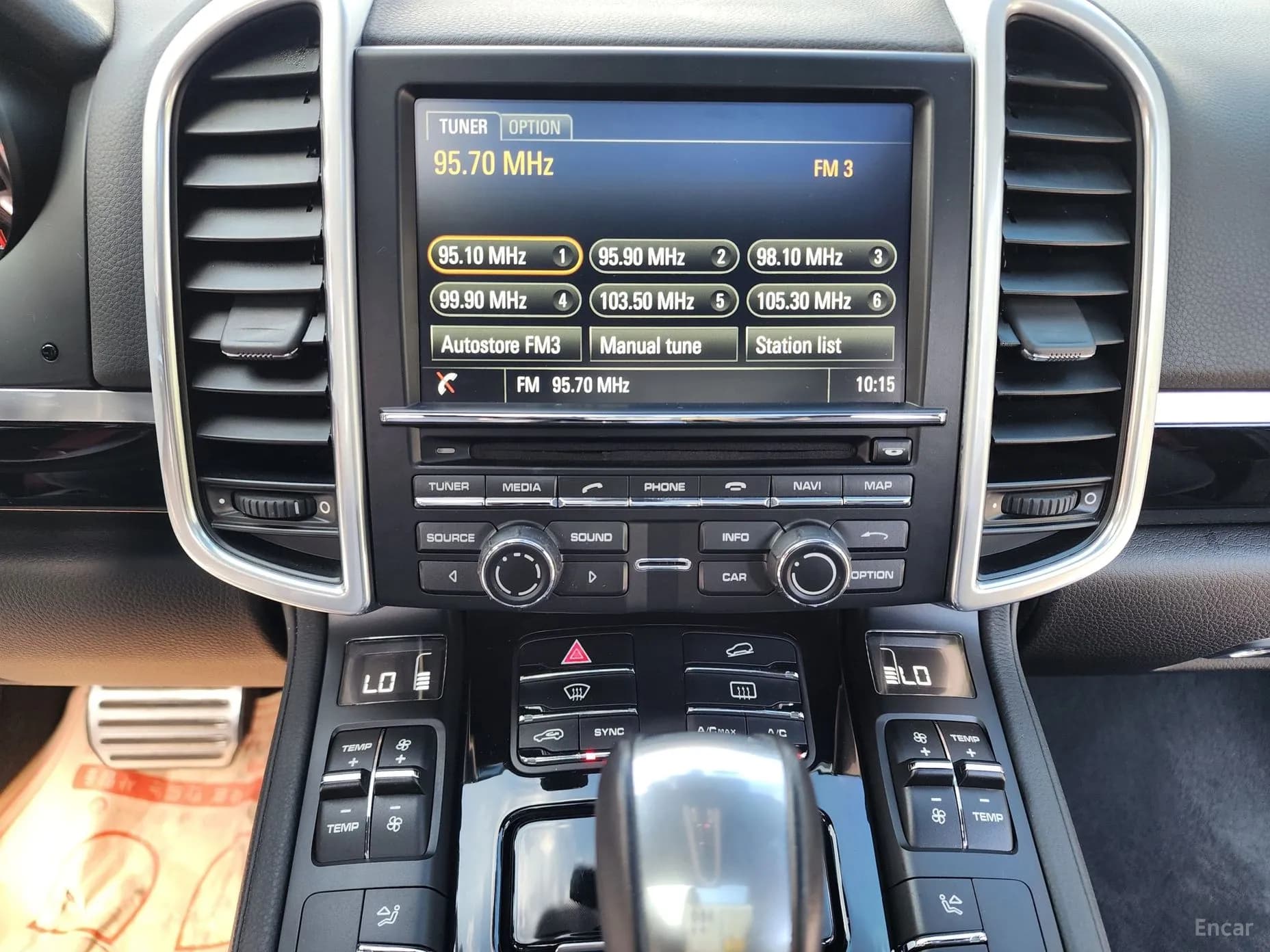New Cayenne