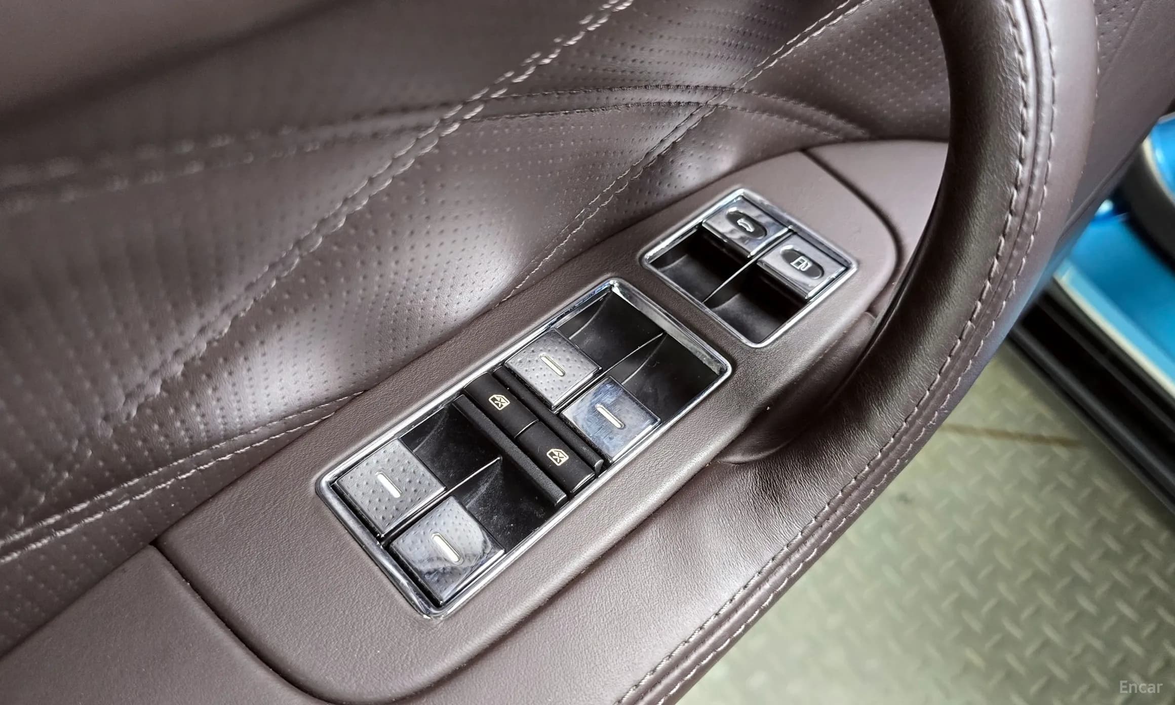 Flying Spur Gen 1