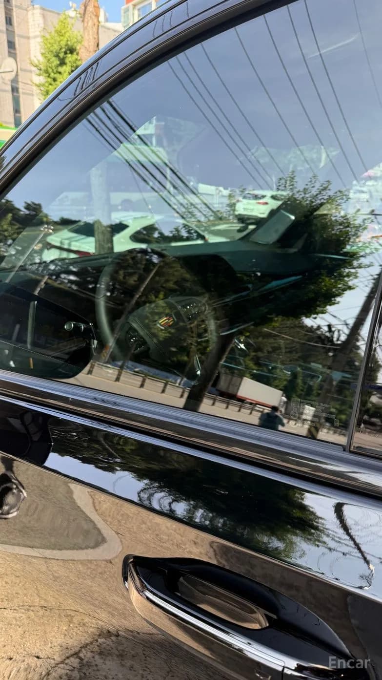 Escalade 5th Generation