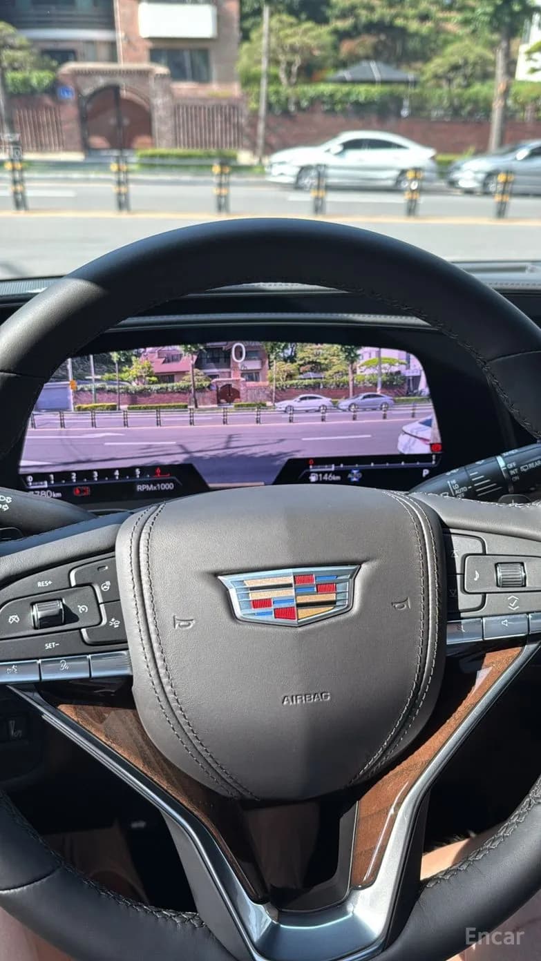 Escalade 5th Generation
