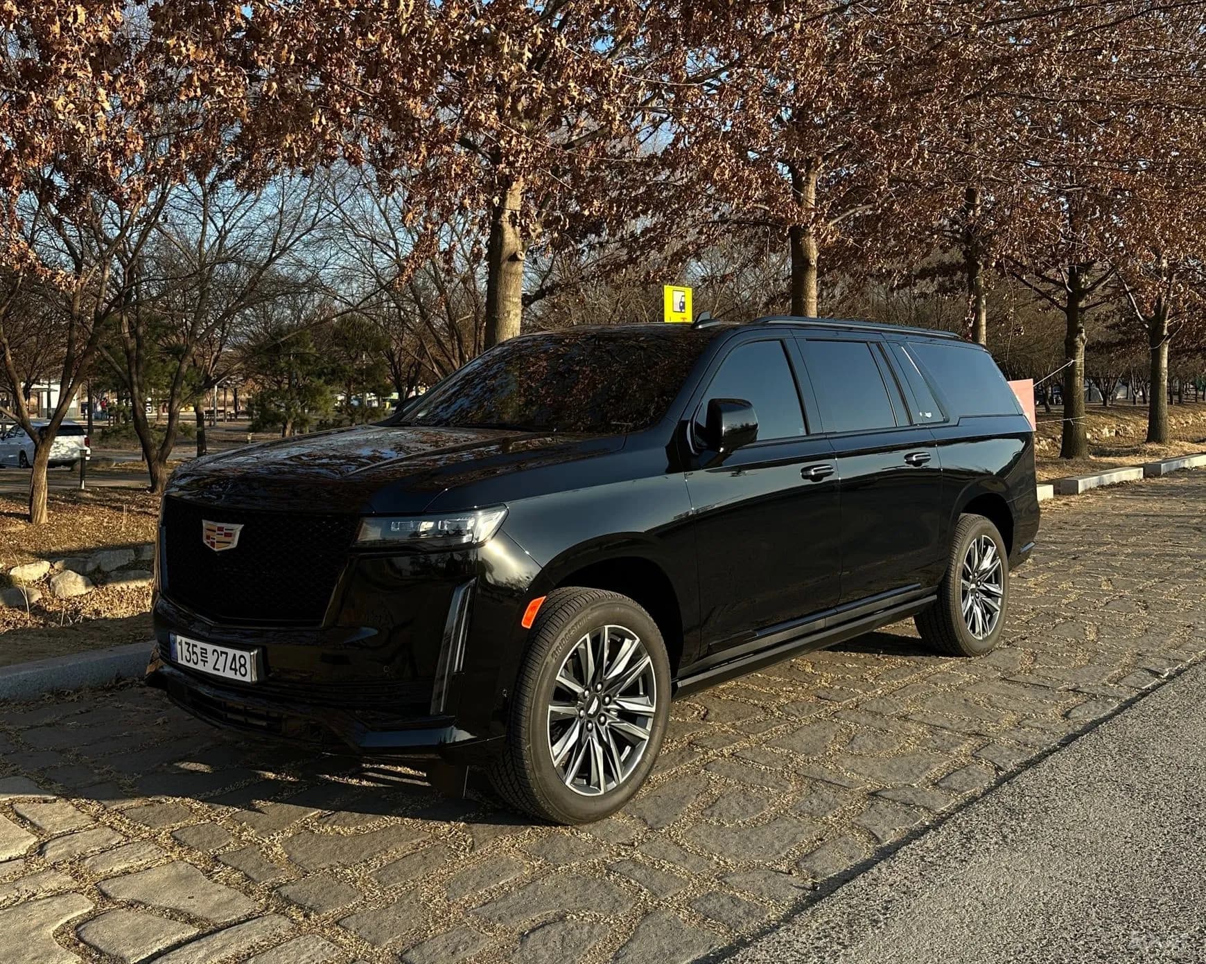 Escalade 5th Generation