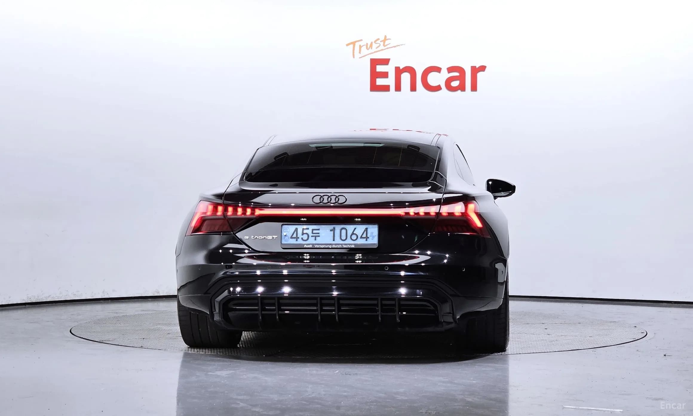 e-tron GT