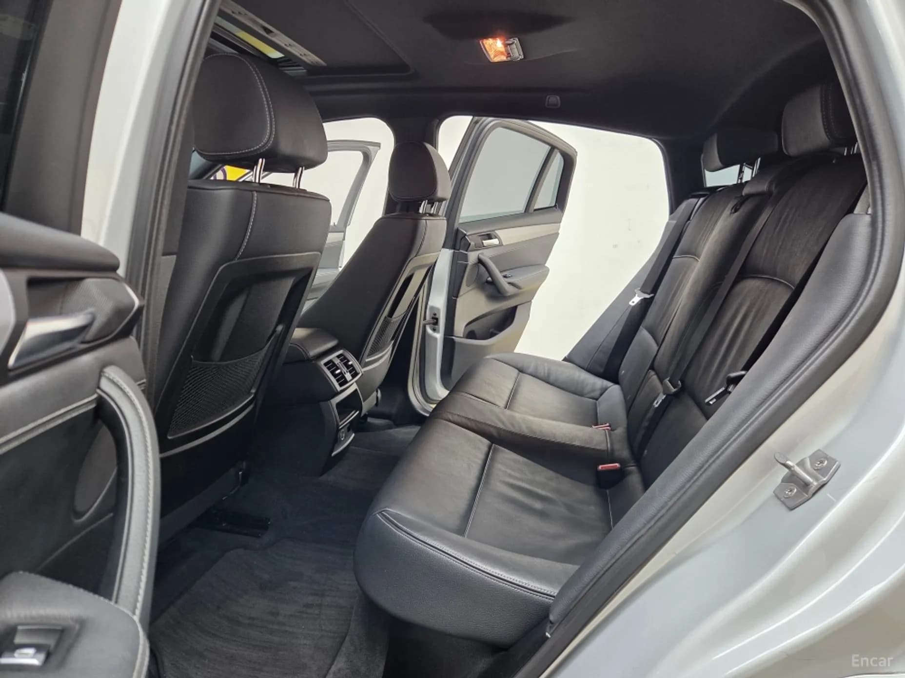 X4 (F26)