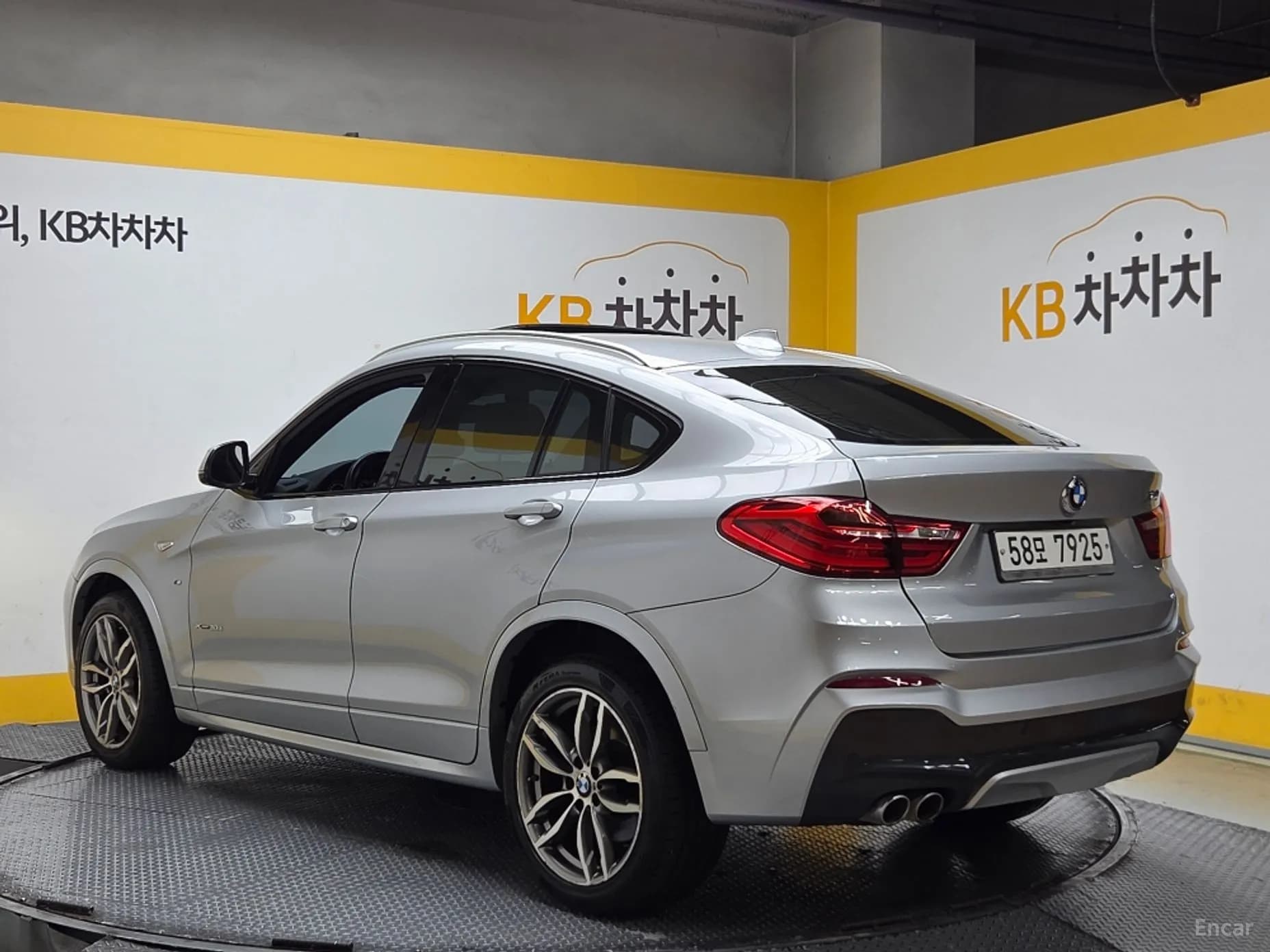 X4 (F26)