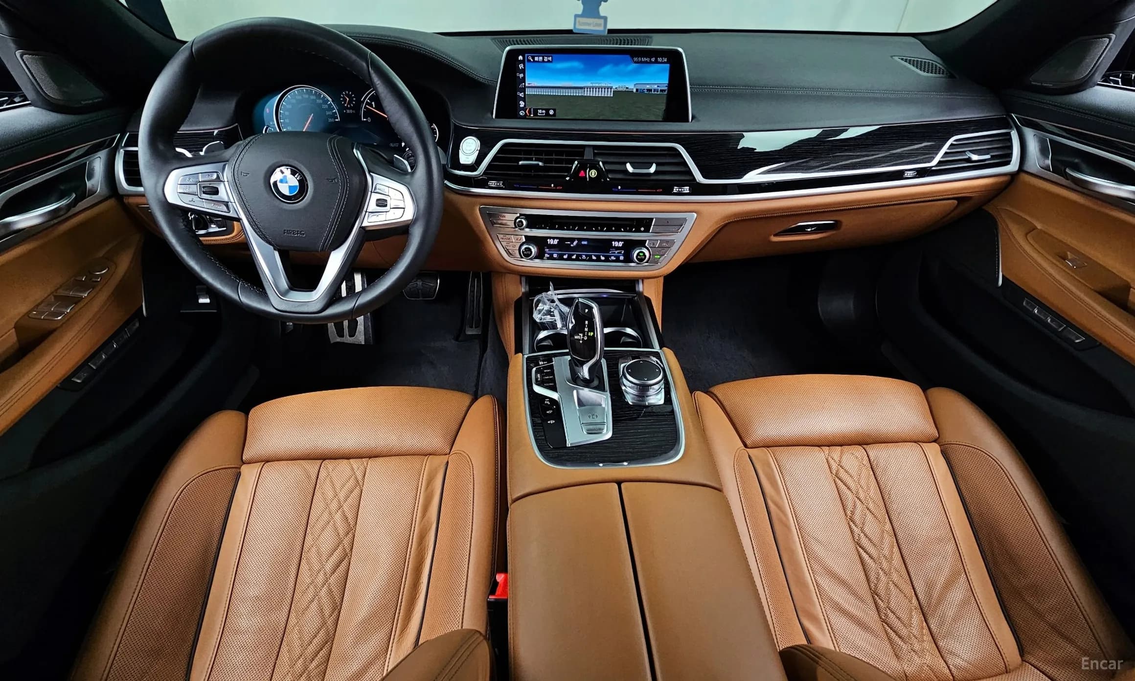 7 Series (G11)