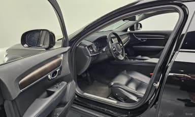 V90 Cross Country