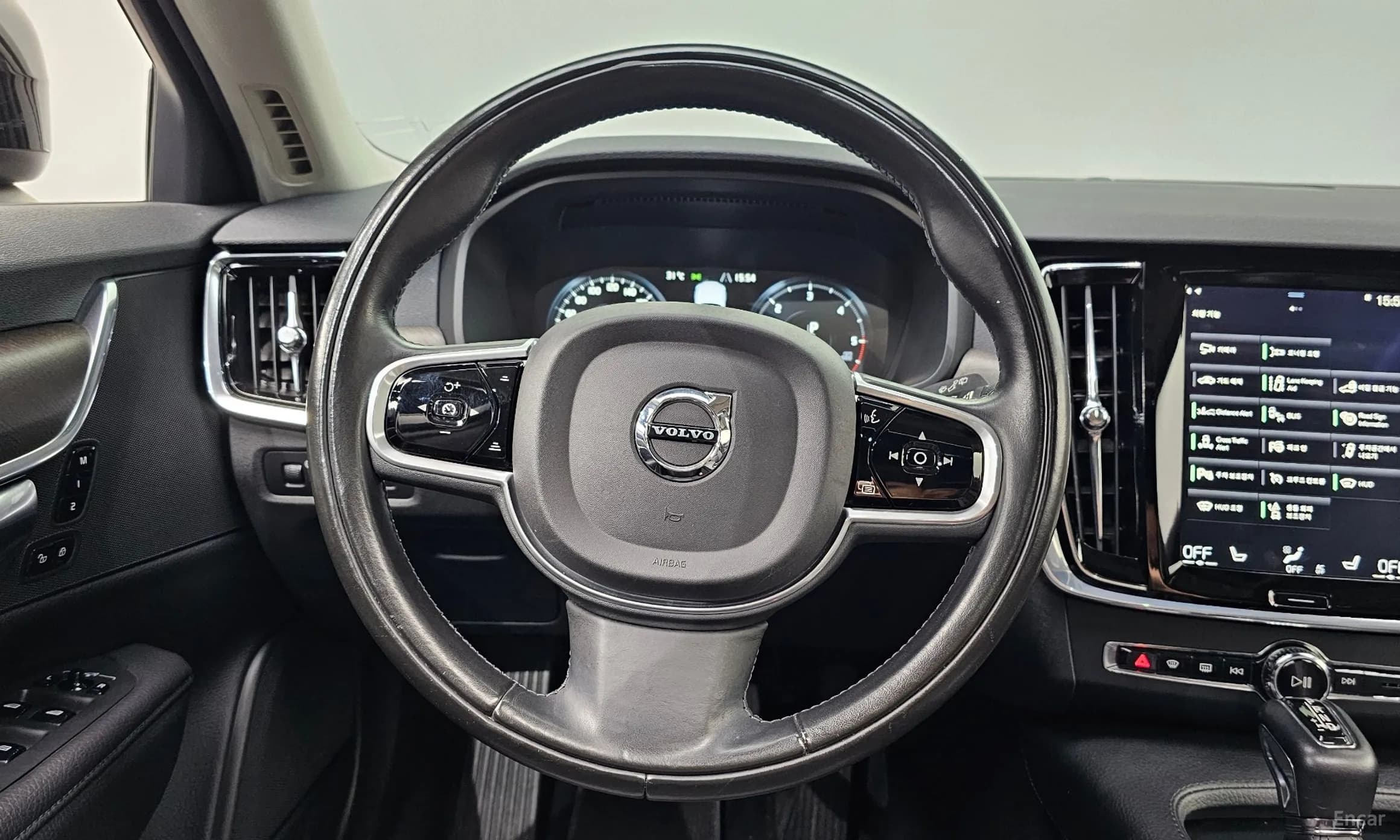 V90 Cross Country