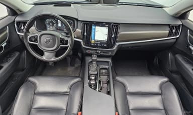 V90 Cross Country