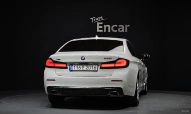 5 Series (G30)
