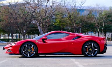 SF90 Spyder