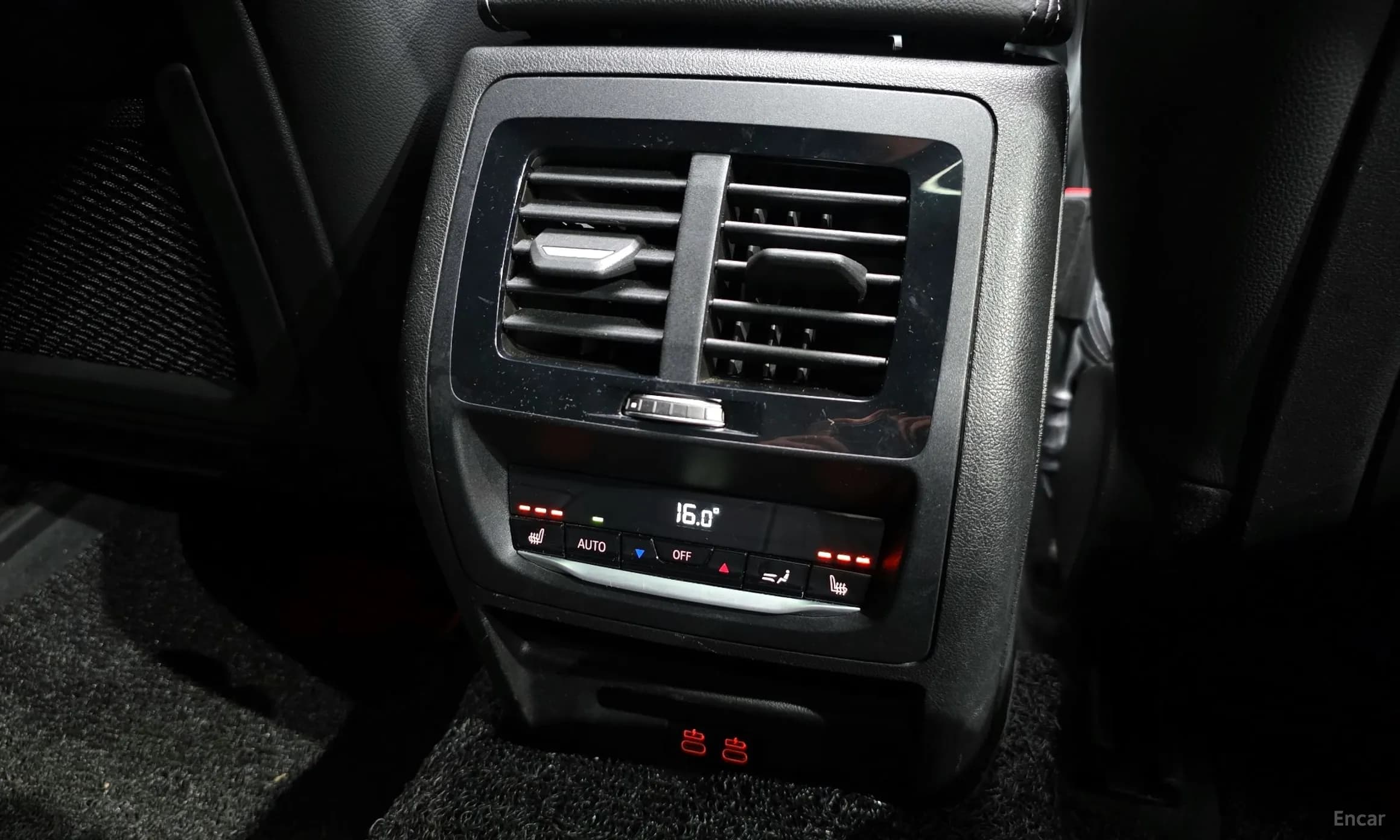 X4 (G02)
