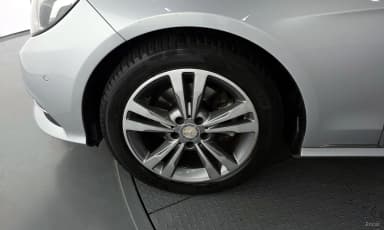 E-Class W212