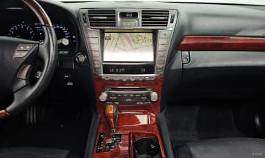 LS460L
