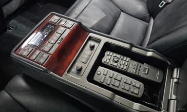 LS460L