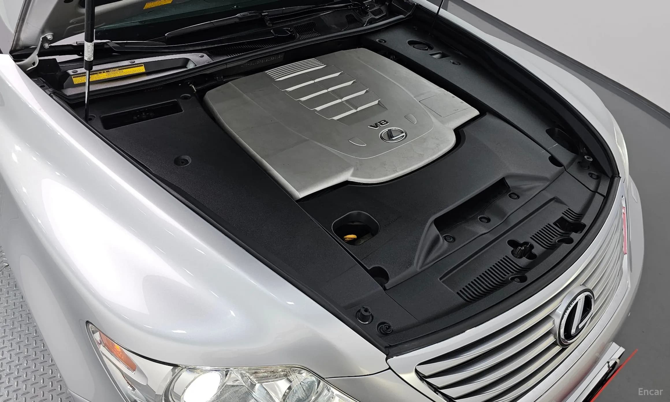 LS460L