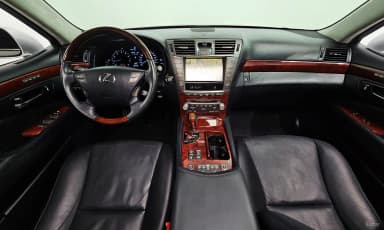 LS460L