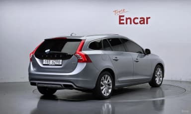 V60
