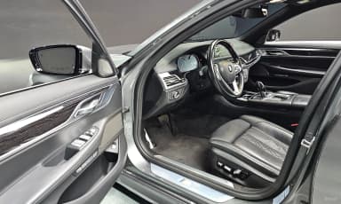 7 Series (G11)