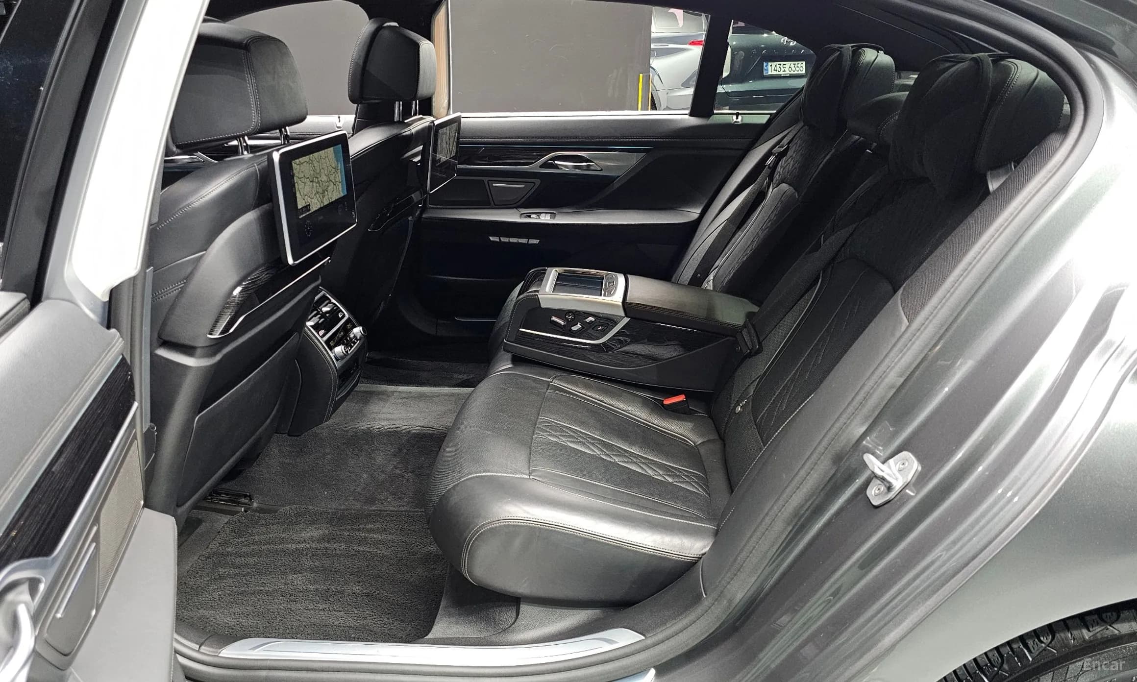 7 Series (G11)
