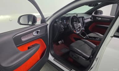 XC40