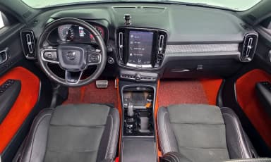 XC40