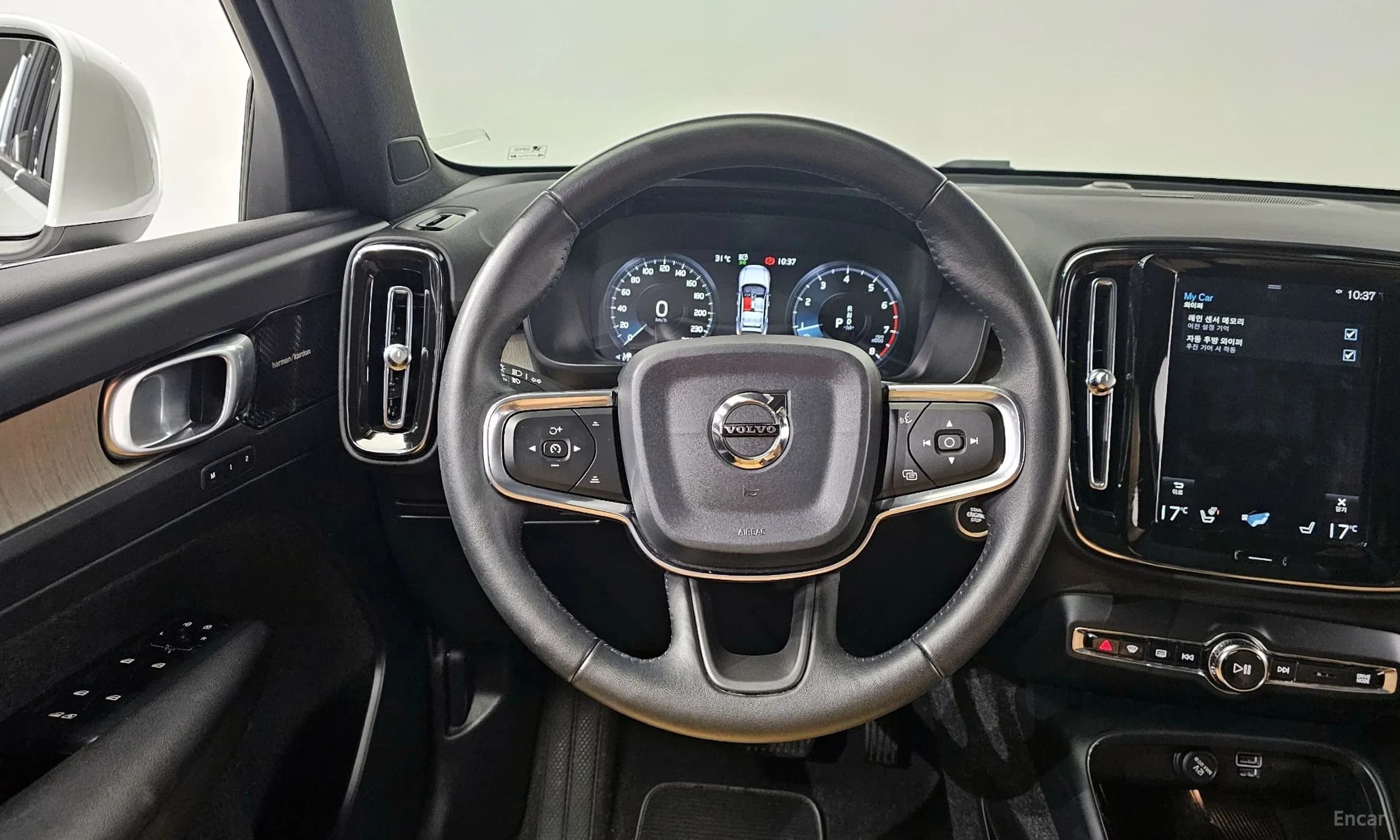 XC40