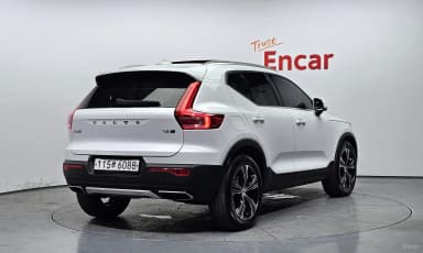 XC40