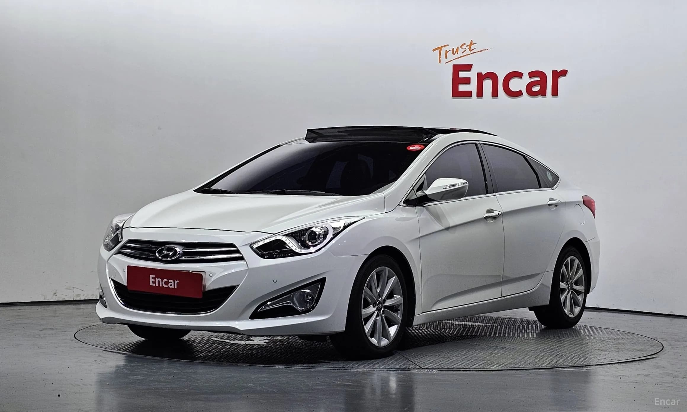 i40 Saloon