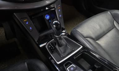 i40 Saloon