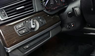 7 Series (F01)