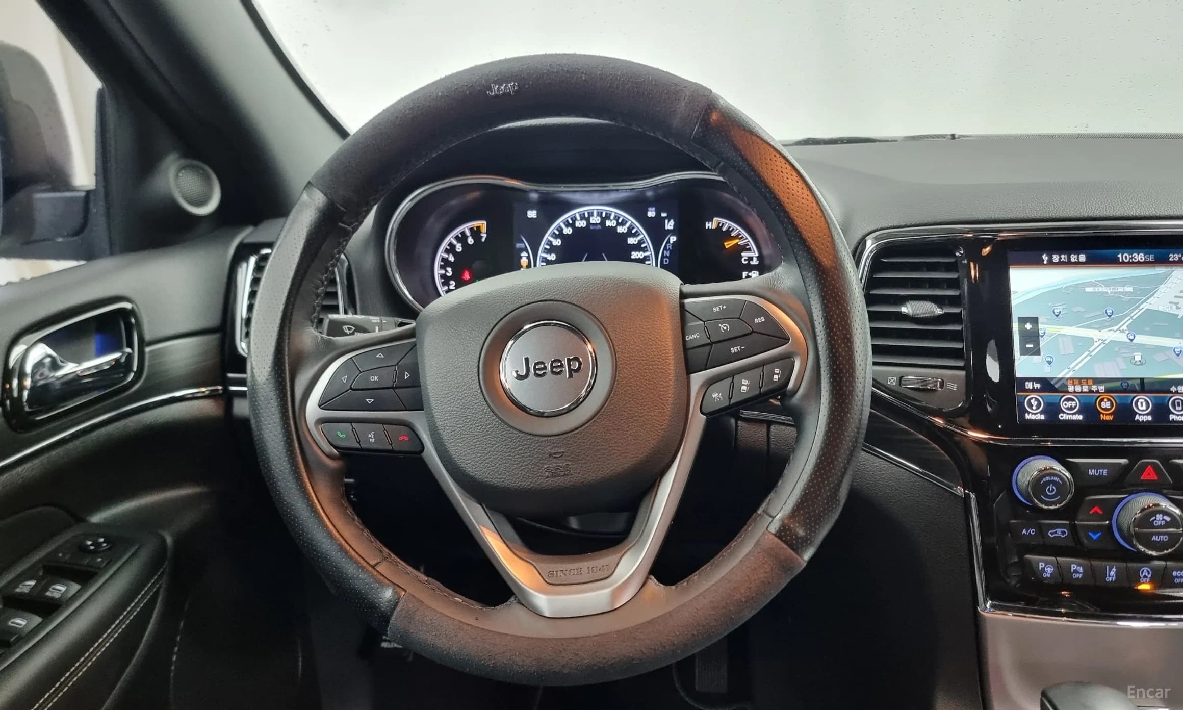 Grand Cherokee