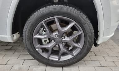 Grand Cherokee