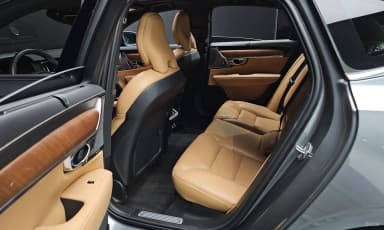 S90