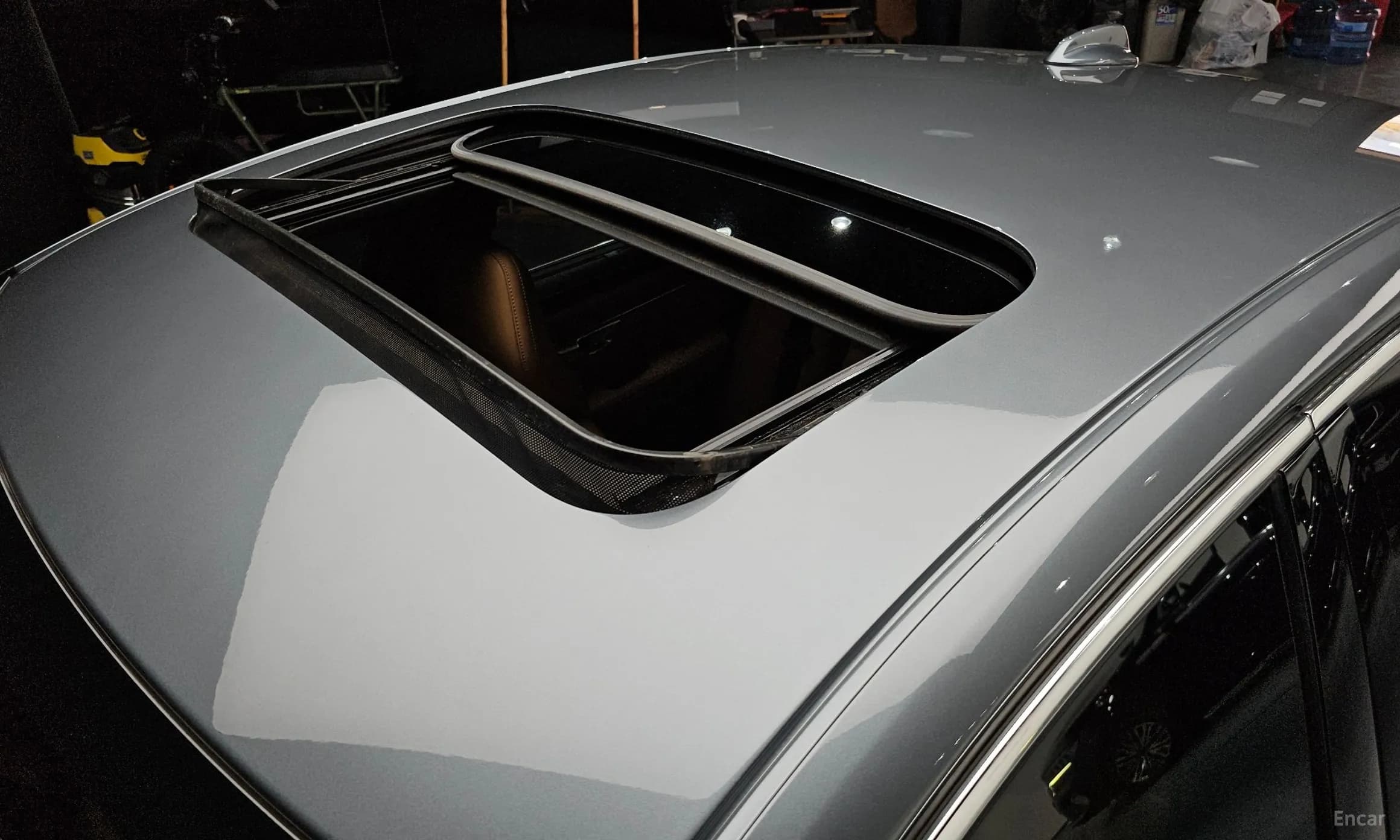 S90